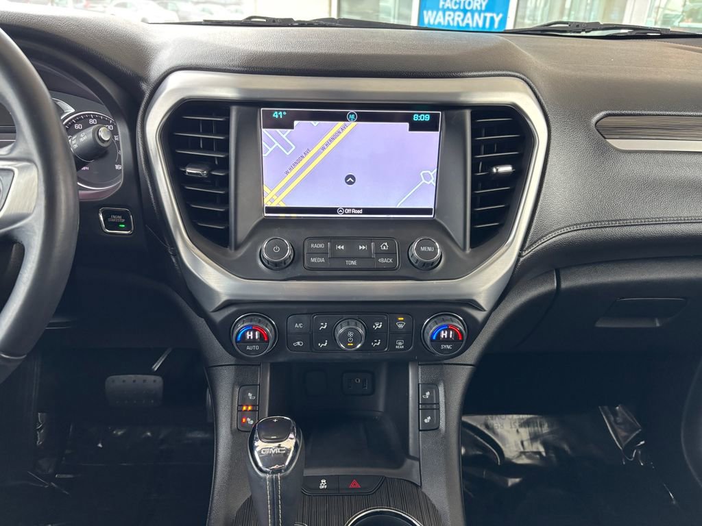 Used 2017 GMC Acadia SLT image 13