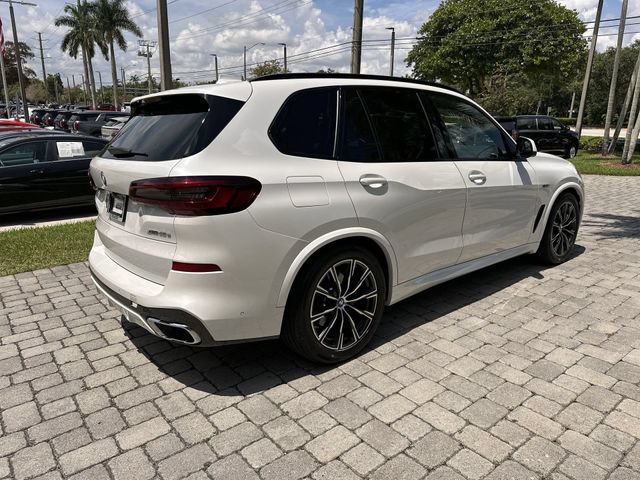 Used 2022 BMW X5 xDrive45e w/ M Sport Package AWD/4WD image 38