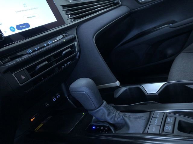 Certified 2026 Toyota Camry LE FWD image 29