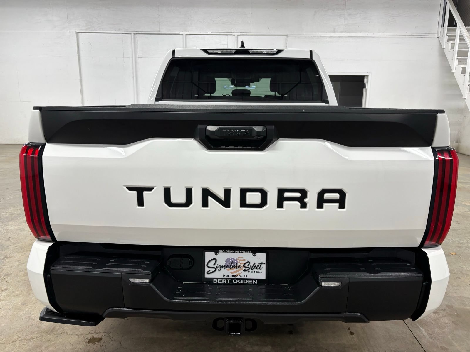 Used 2024 Toyota Tundra SR5 RWD image 5
