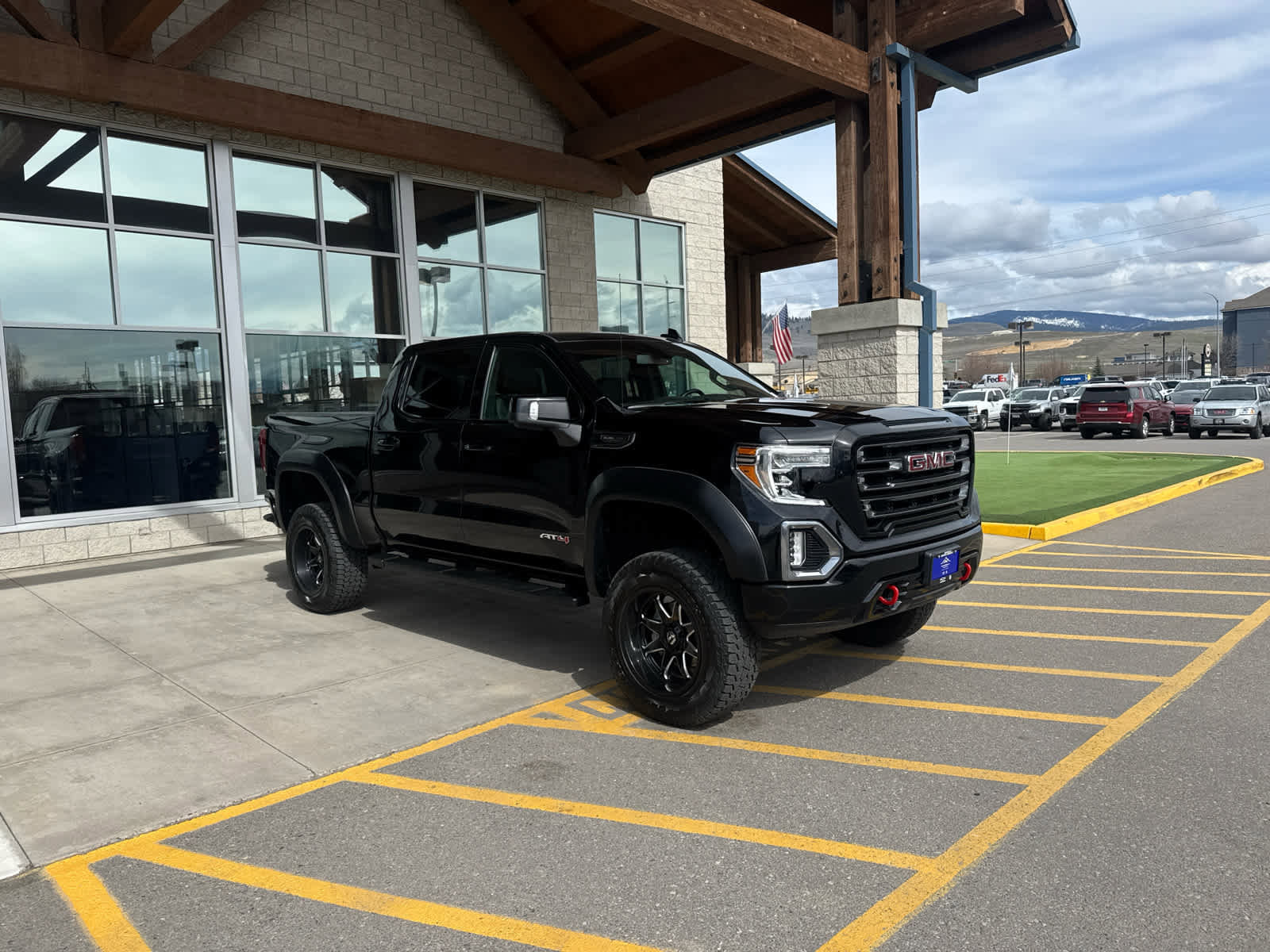Certified 2021 GMC Sierra 1500 AT4 AWD/4WD image 3