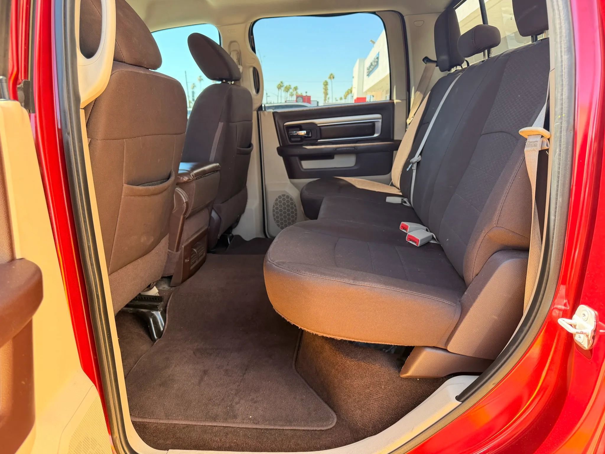 Used 2014 RAM 1500 Classic SLT RWD image 14