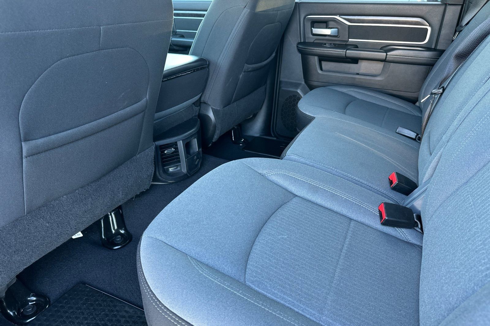 Used 2024 RAM 2500 Big Horn w/ Bed Utility Group image 14