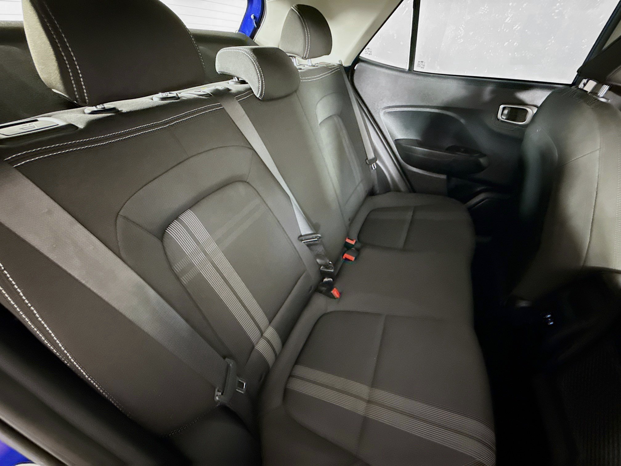 Used 2024 Hyundai Venue SEL FWD image 33