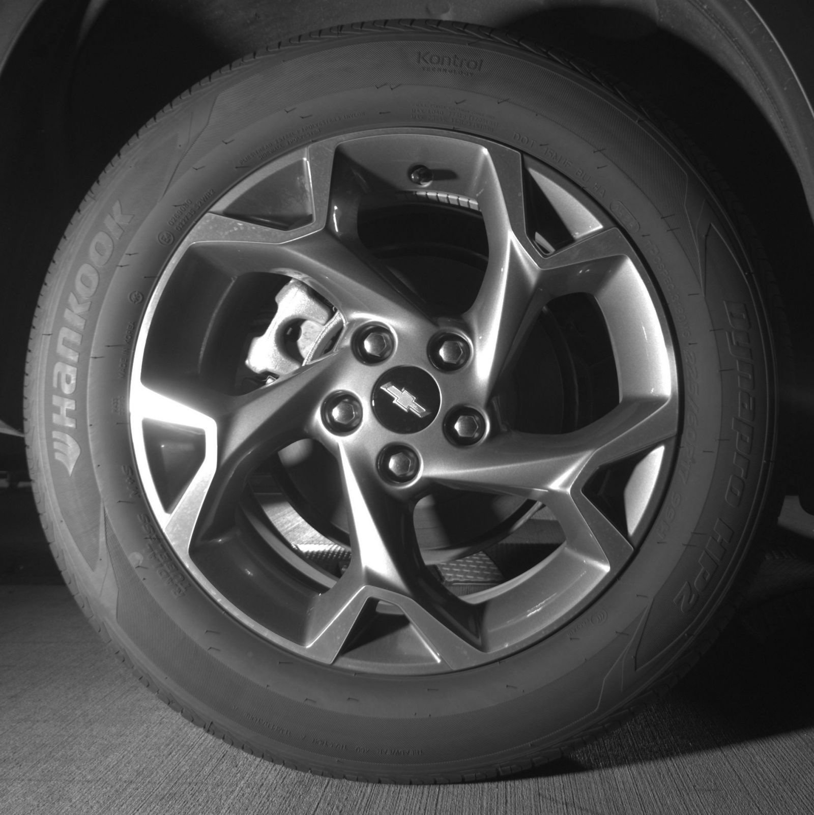 Used 2025 Chevrolet Trax LT FWD image 18