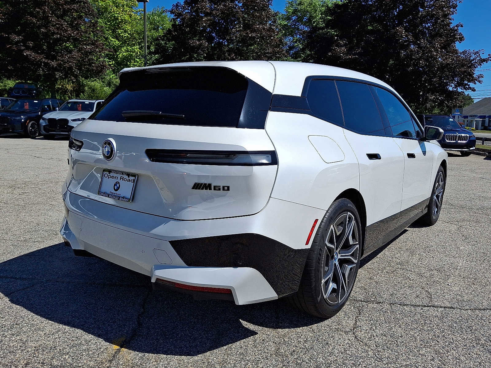 Used 2024 BMW iX M60 image 6