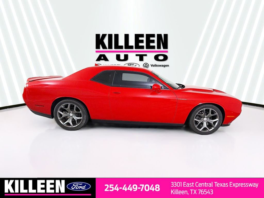 Used 2015 Dodge Challenger SXT Plus w/ Sound Group II RWD image 9