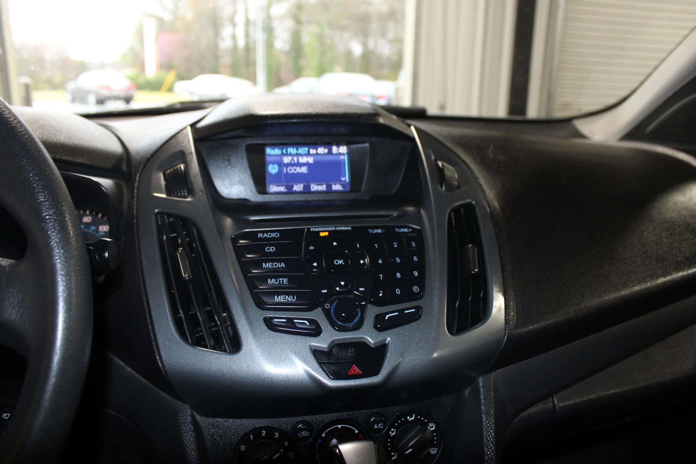 Used 2016 Ford Transit Connect XL image 14