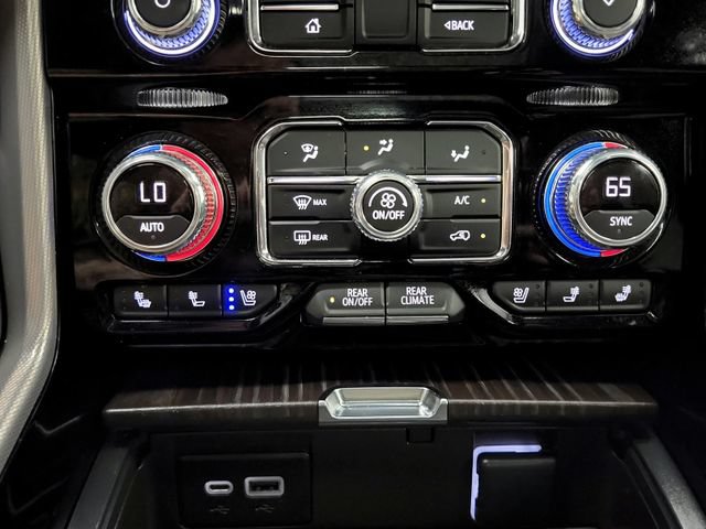 Used 2022 GMC Yukon XL Denali RWD image 25