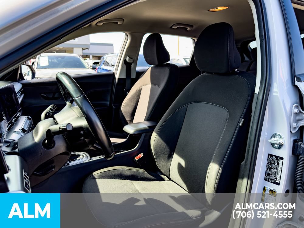 Used 2024 Hyundai Kona SEL FWD image 5