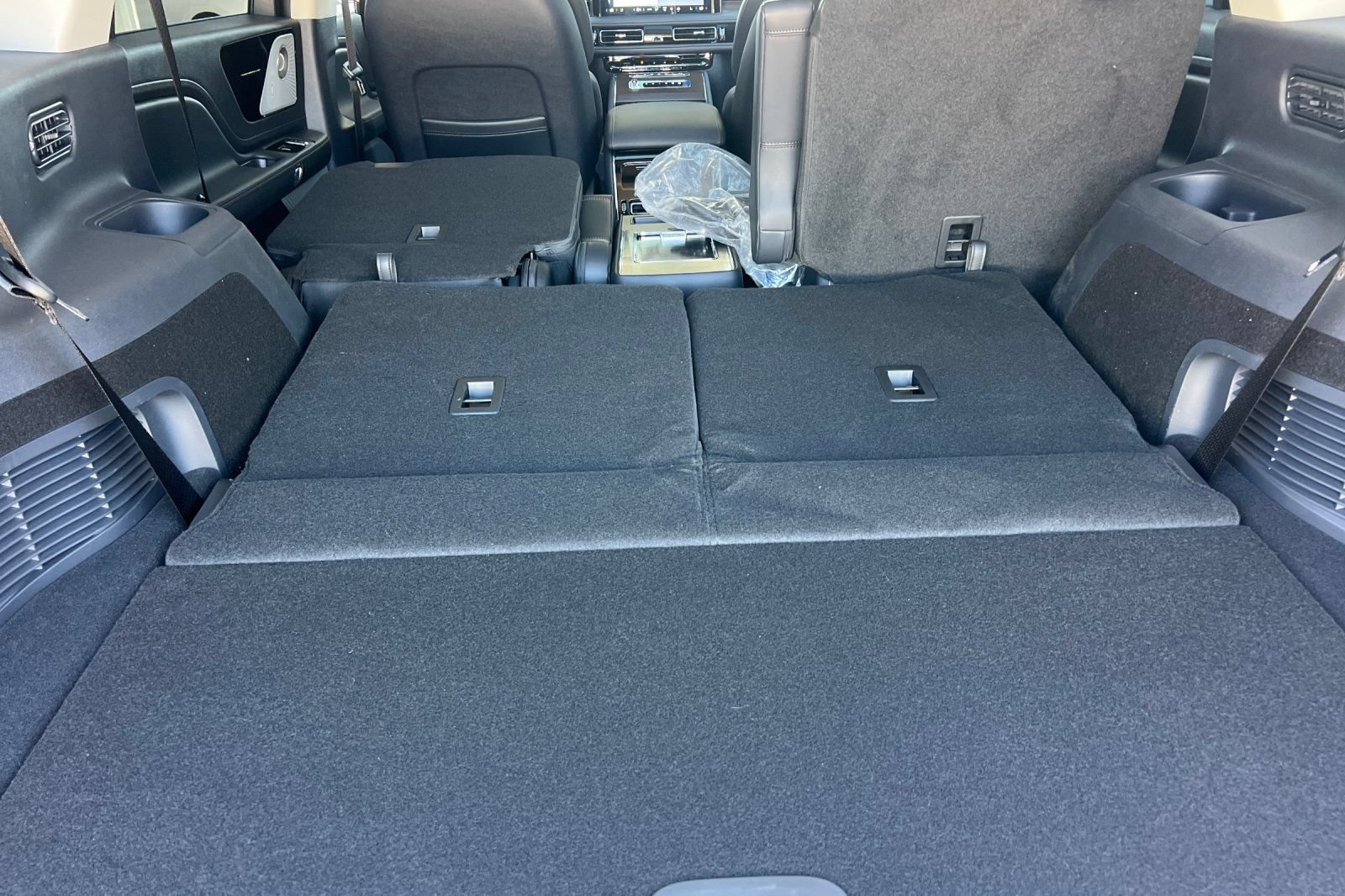 New 2026 Lincoln Aviator Reserve AWD/4WD image 13