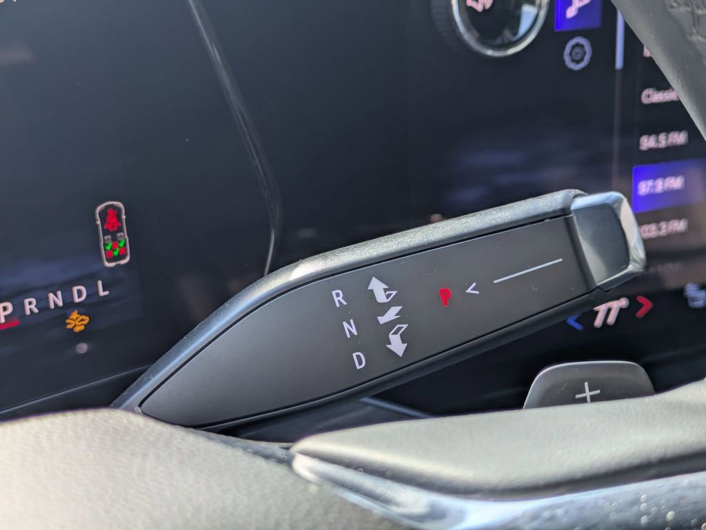 Used 2025 Chevrolet Tahoe LT image 17