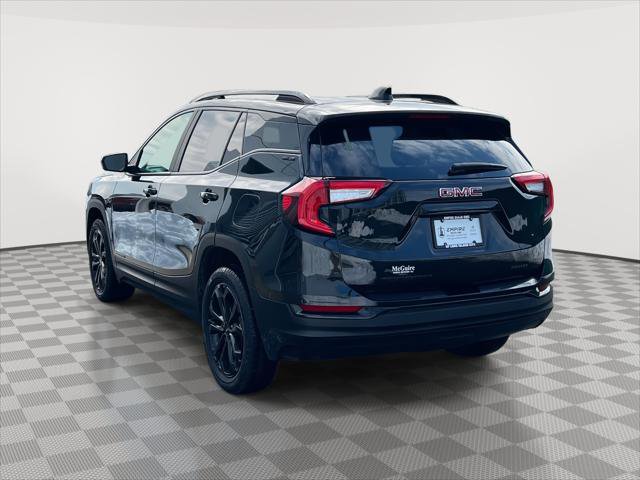 Used 2022 GMC Terrain SLE w/ Driver Convenience Package image 6