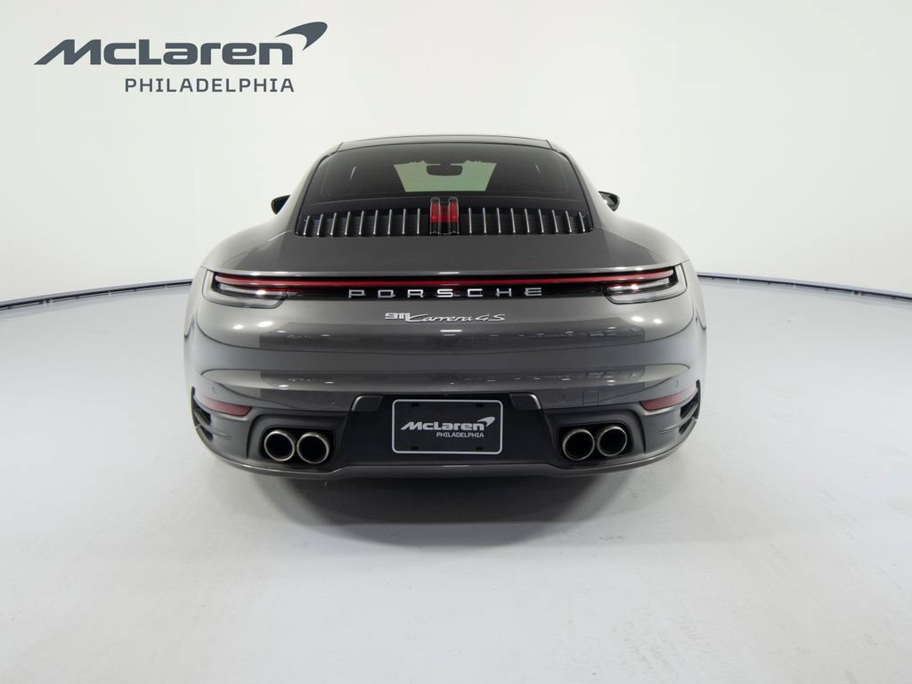 Used 2020 Porsche 911 Carrera 4S AWD/4WD image 4
