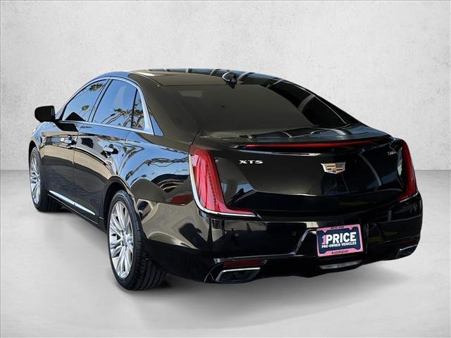 Used 2019 Cadillac XTS Luxury image 3