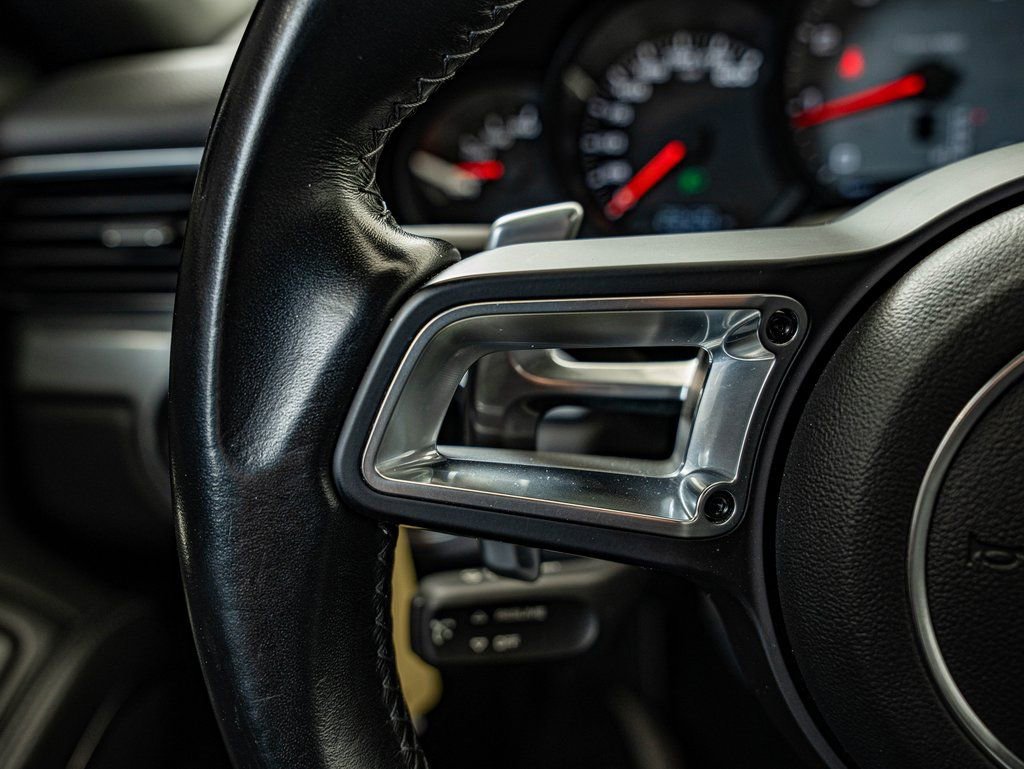 Used 2017 Porsche 911 Carrera S image 30