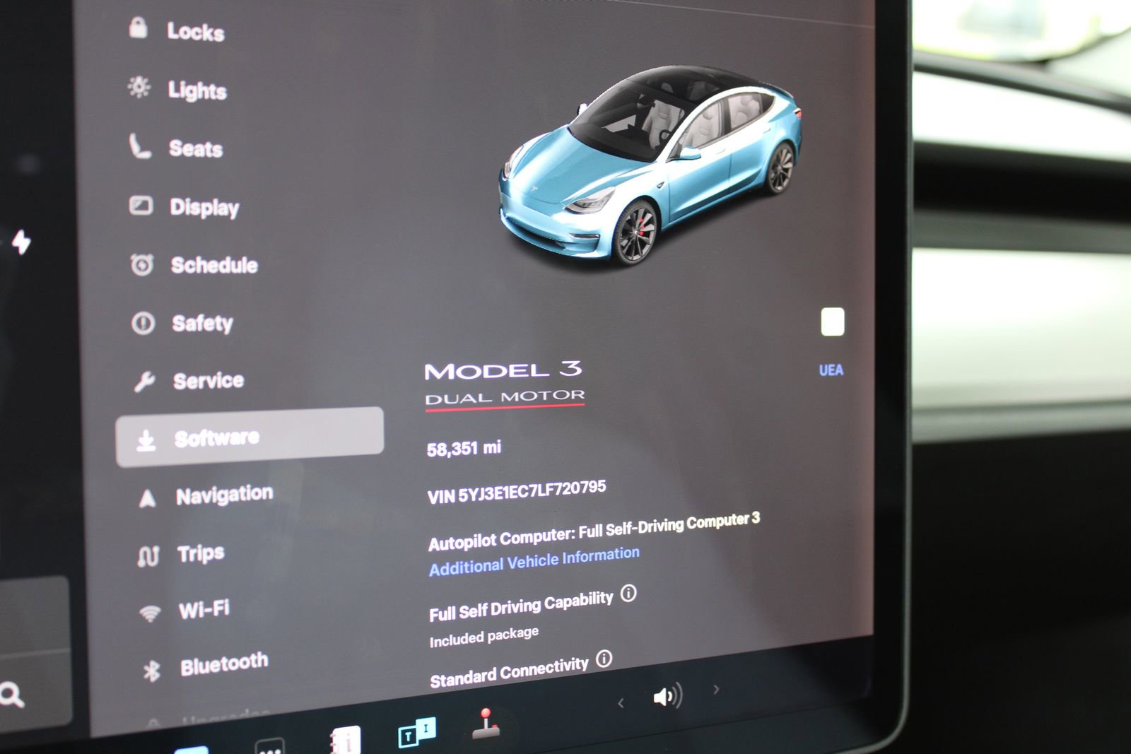 Used 2020 Tesla Model 3 Performance image 21