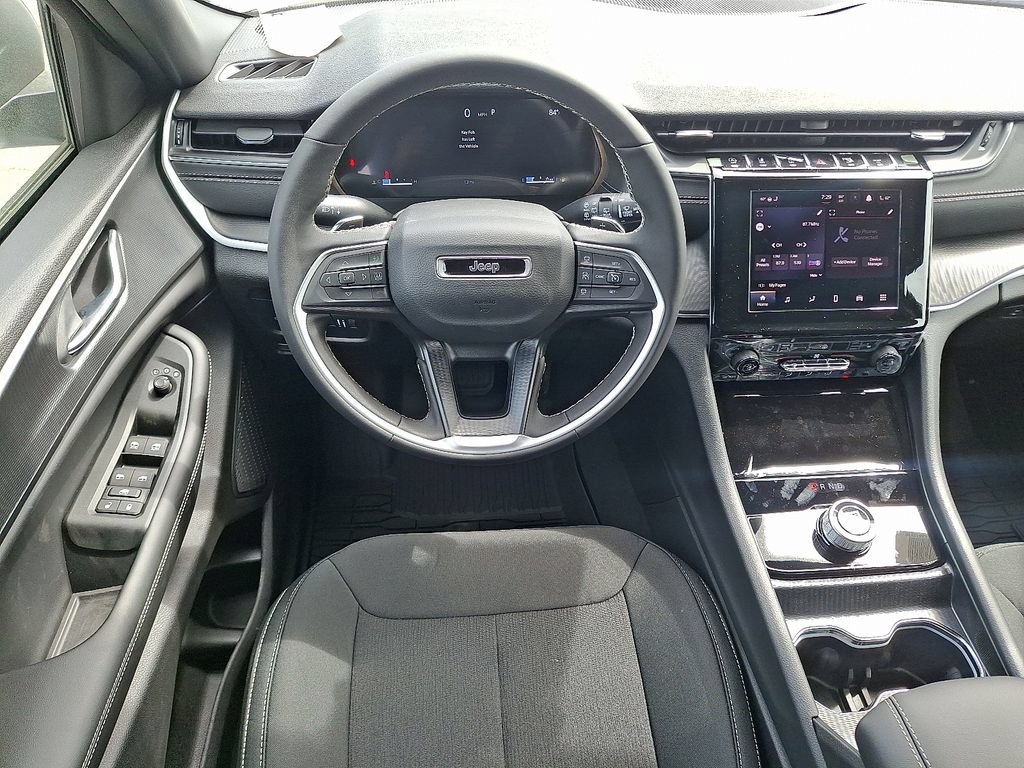 New 2025 Jeep Grand Cherokee L Laredo w/ Luxury Tech Group I AWD/4WD image 33