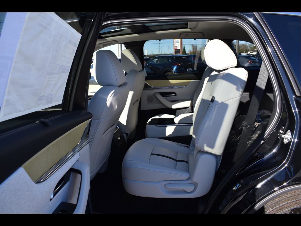 New 2025 MAZDA CX-90 3.3 Turbo S w/ Premium Plus image 18