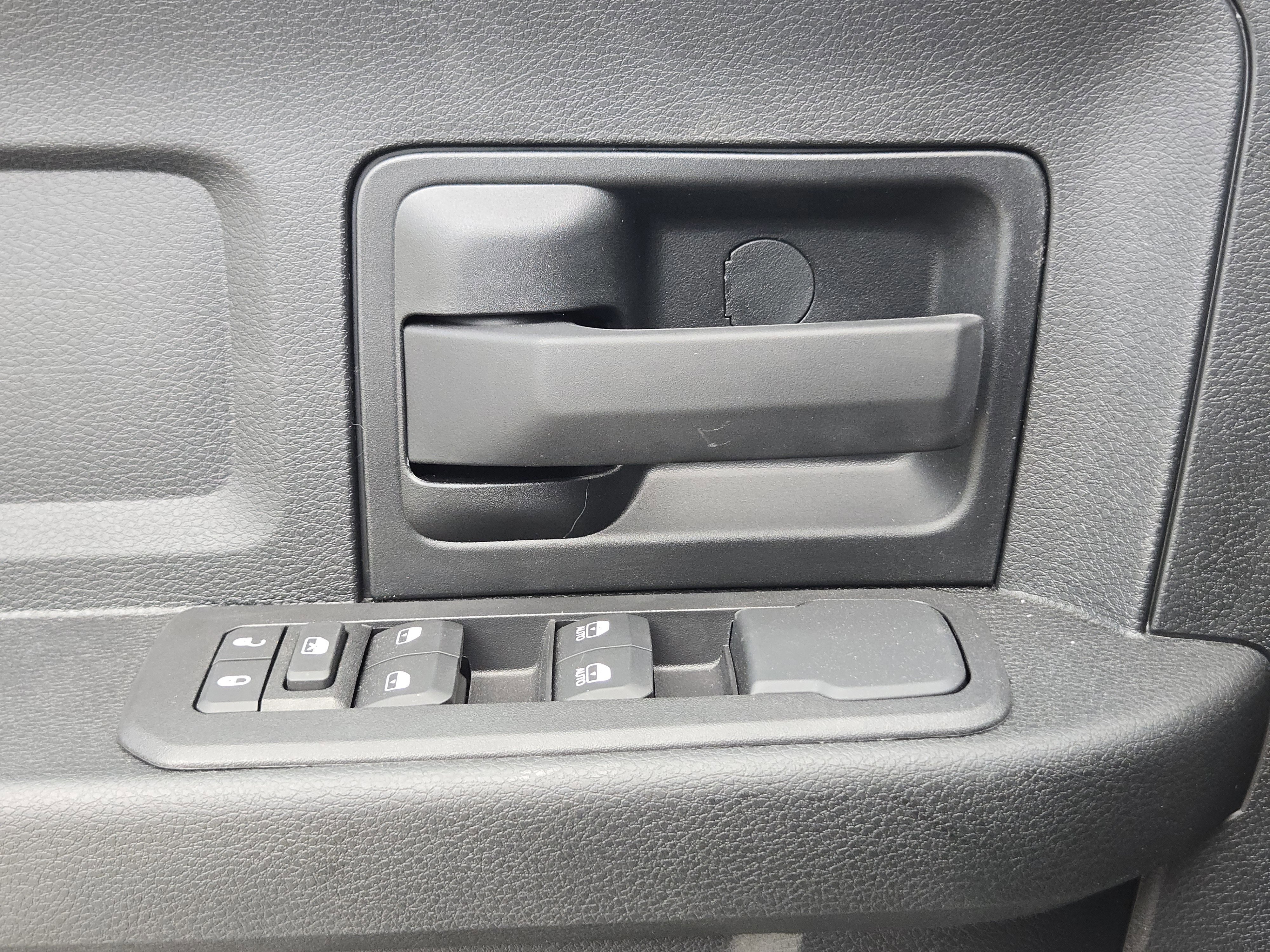 New 2026 RAM 2500 Tradesman w/ Chrome Appearance Group image 17