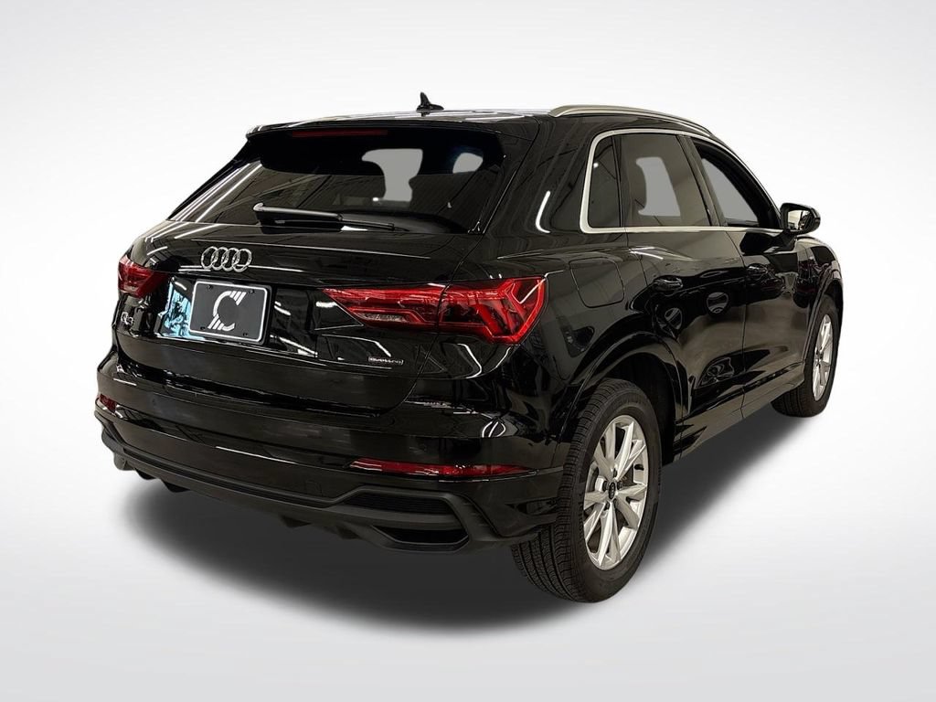 Certified 2025 Audi Q3 2.0T Premium Plus w/ Premium Plus Package AWD/4WD image 5