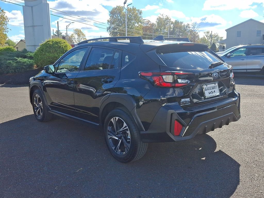 Used 2024 Subaru Crosstrek 2.0i Premium w/ Popular Package #3 image 4
