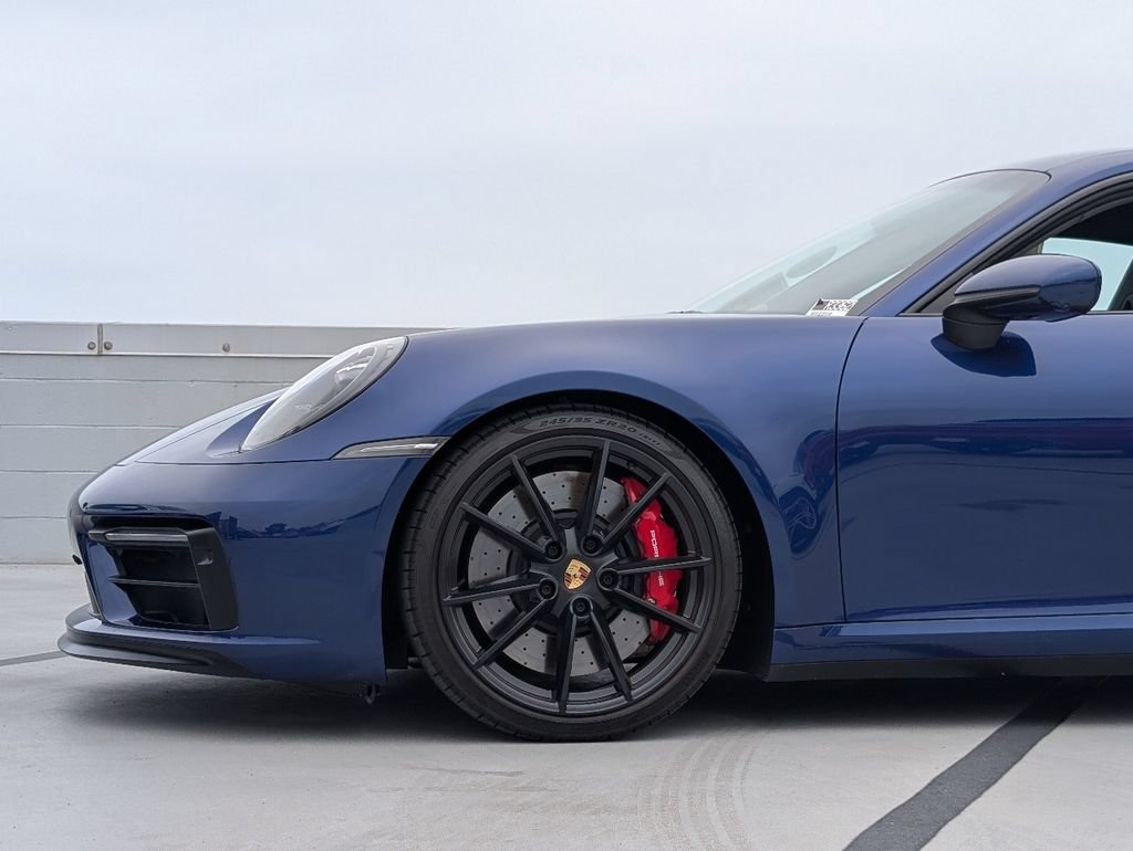 Certified 2024 Porsche 911 Carrera 4 GTS AWD/4WD image 9