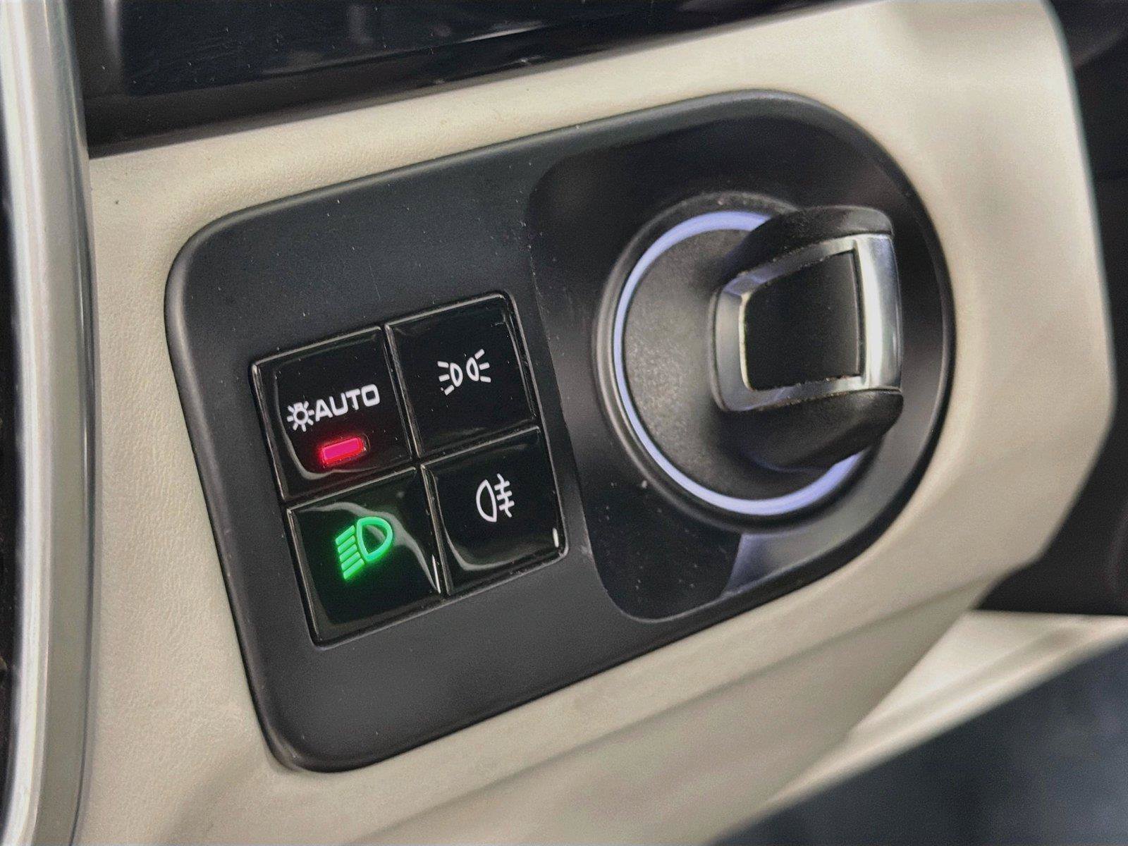 Certified 2020 Porsche Cayenne AWD/4WD image 33