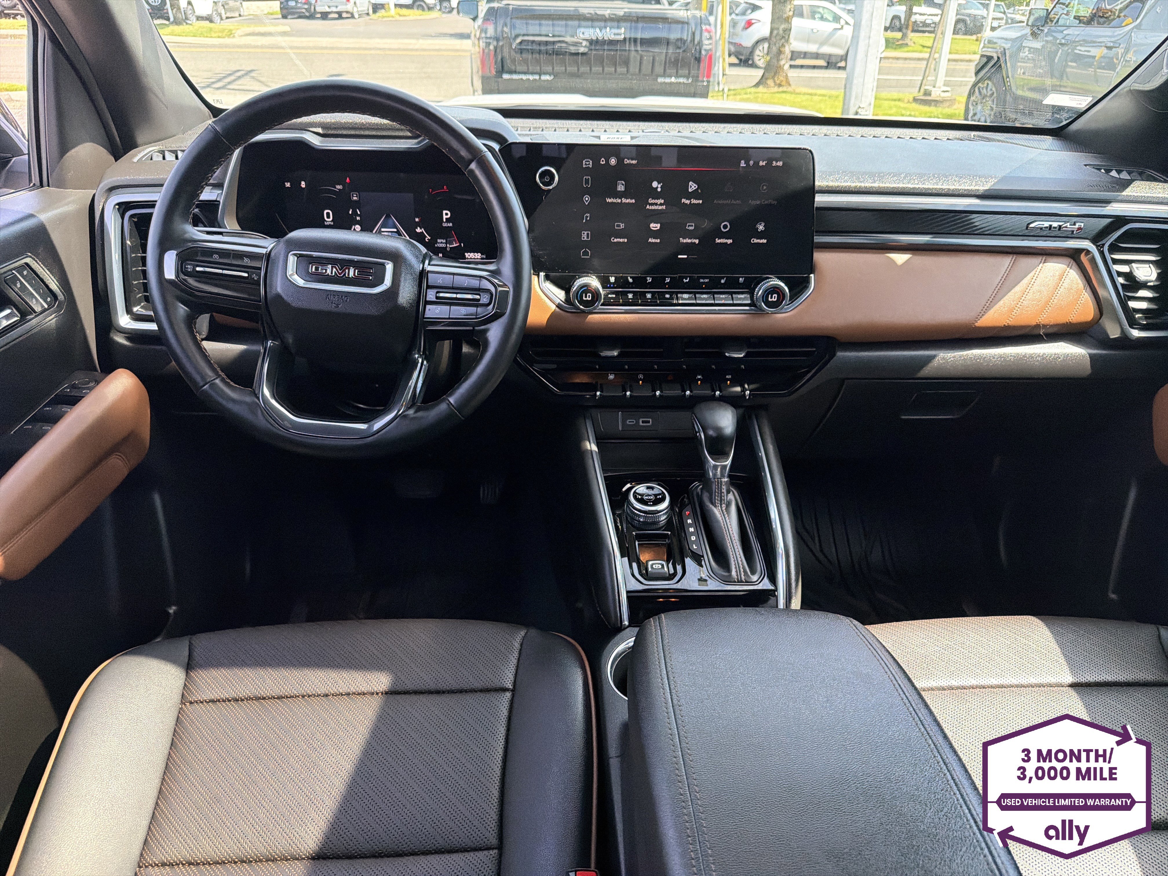 Used 2024 GMC Canyon AT4 w/ LPO, Off Road Lift Package AWD/4WD image 12
