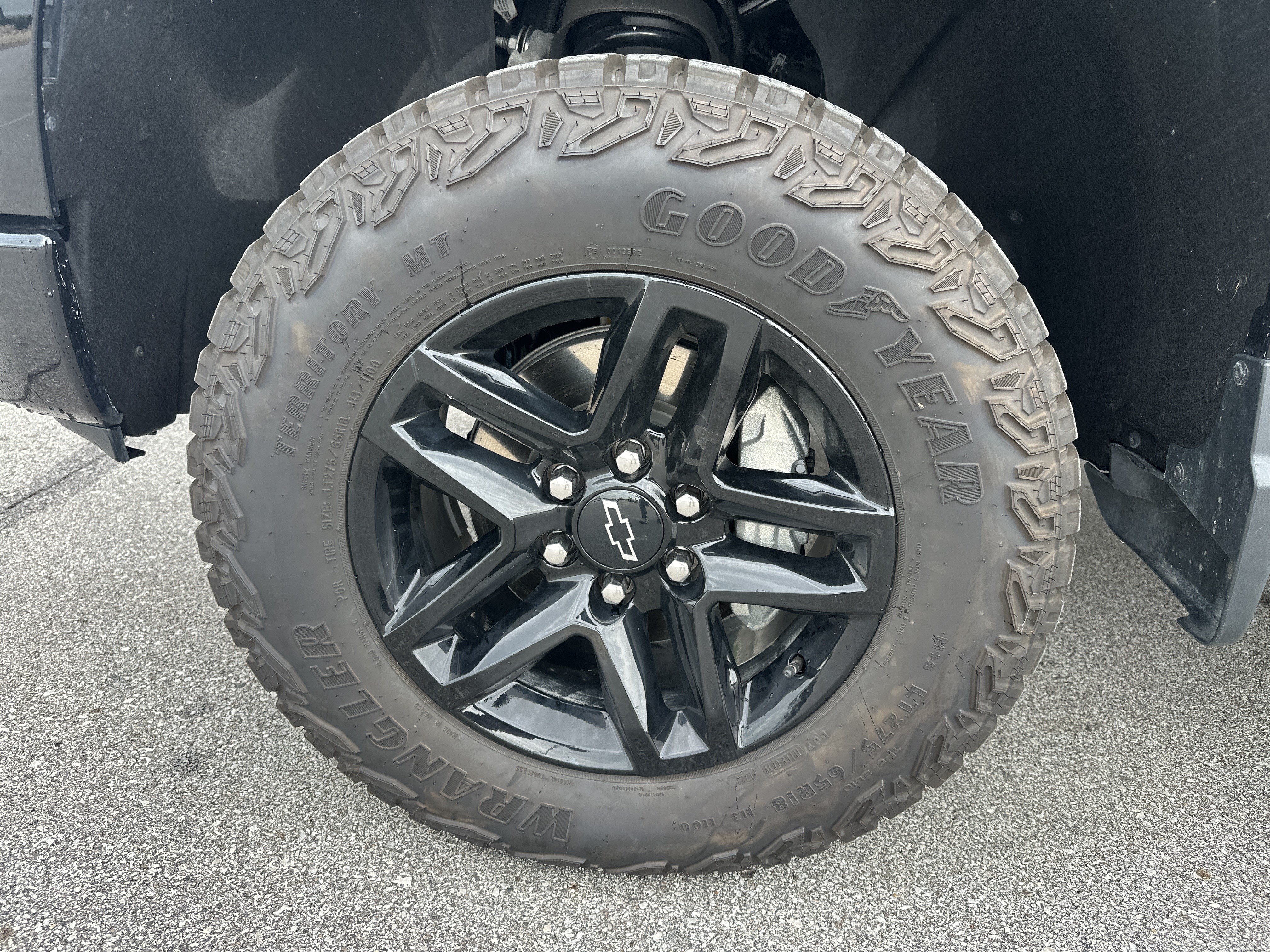 Used 2023 Chevrolet Silverado 1500 LT Trail Boss w/ LT Trail Boss Premium Package AWD/4WD image 10