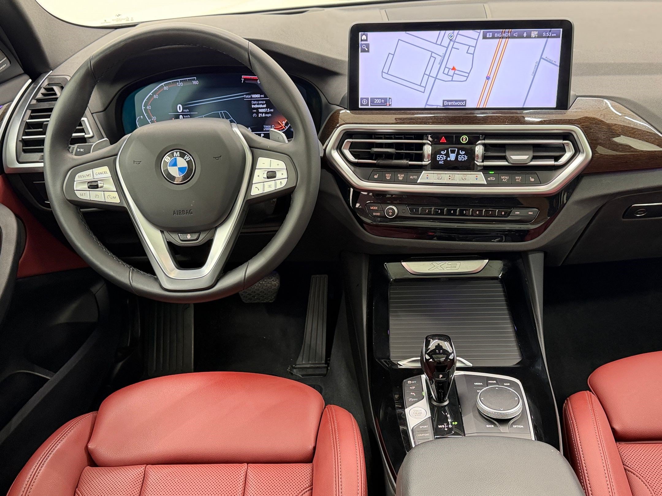 Used 2024 BMW X3 sDrive30i w/ Premium Package RWD image 29