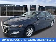 Used 2022 Chevrolet Malibu LT FWD image 2