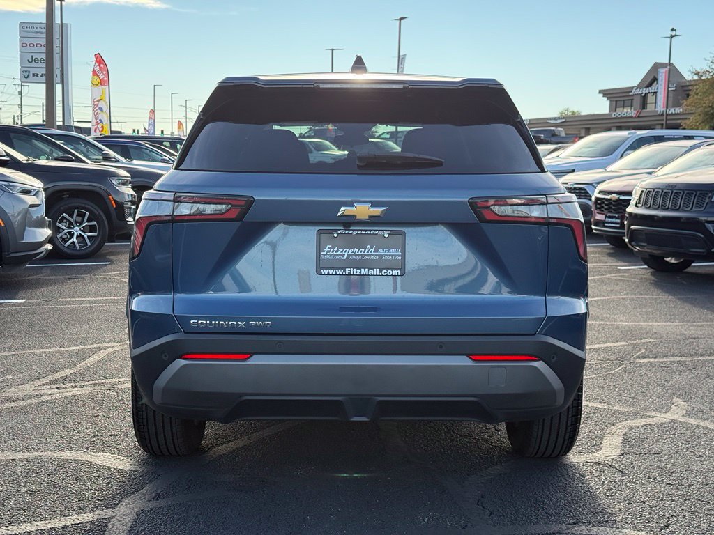 Used 2026 Chevrolet Equinox LT AWD/4WD image 37