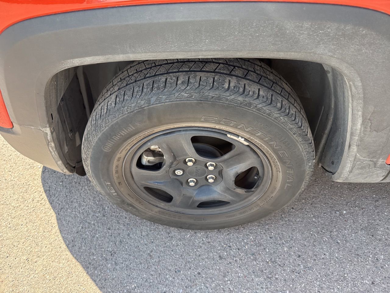 Used 2017 Jeep Renegade Sport w/ Power & Air Group image 5