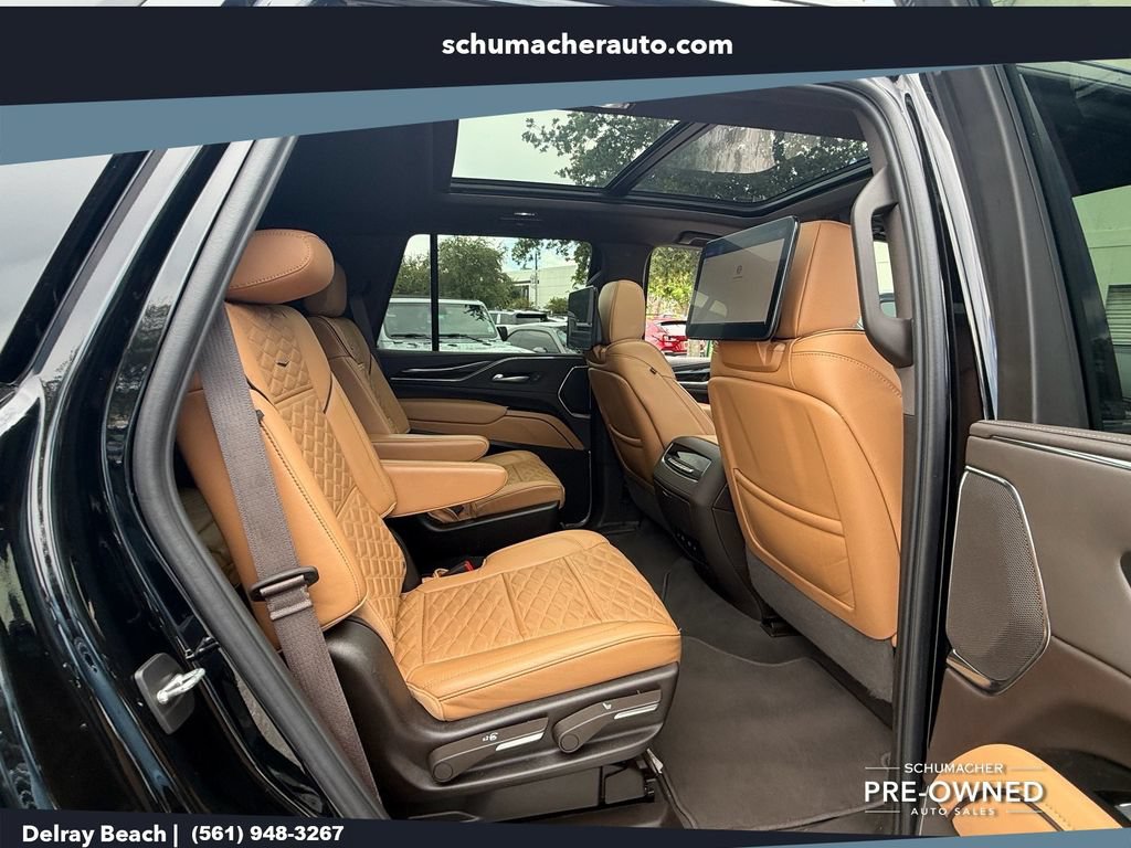 Used 2024 Cadillac Escalade Sport w/ LPO, ONYX Package AWD/4WD image 18