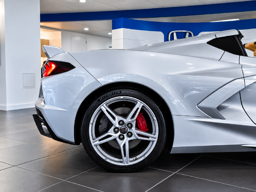 Used 2020 Chevrolet Corvette Stingray Premium Cpe w/ 3LT Preferred Equipment Group RWD image 15