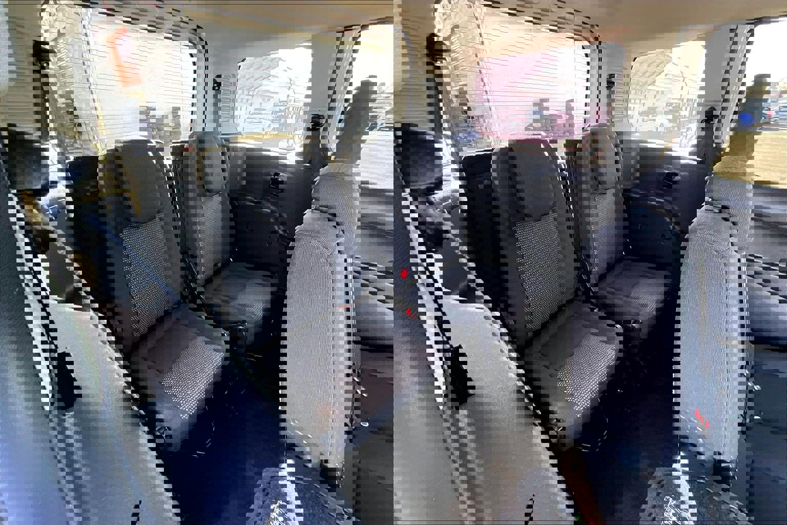 Used 2018 Ford Transit Connect XL image 26