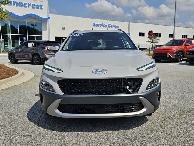 Used 2023 Hyundai Kona Limited w/ Cargo Package FWD image 3
