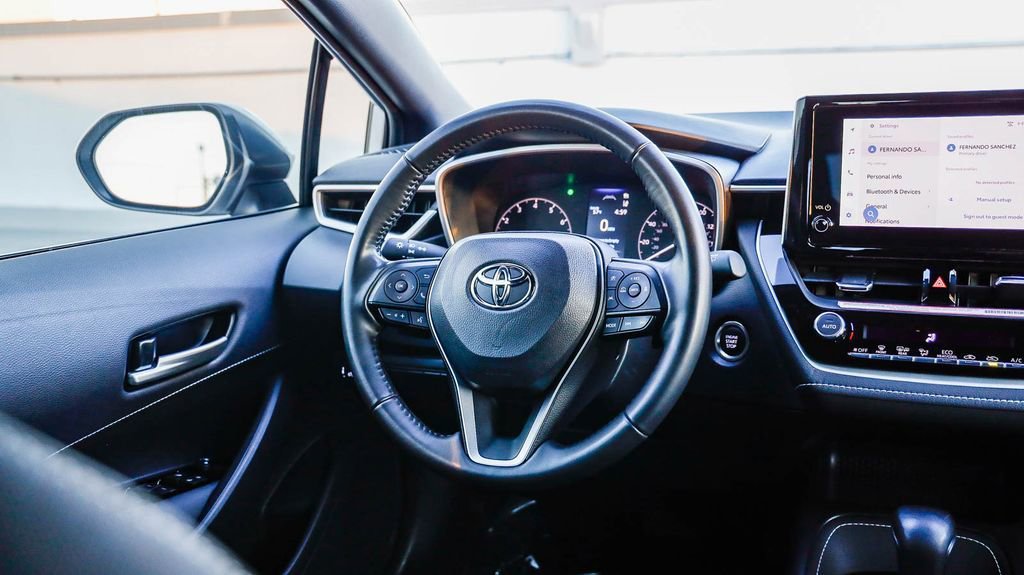 Used 2024 Toyota Corolla SE image 16