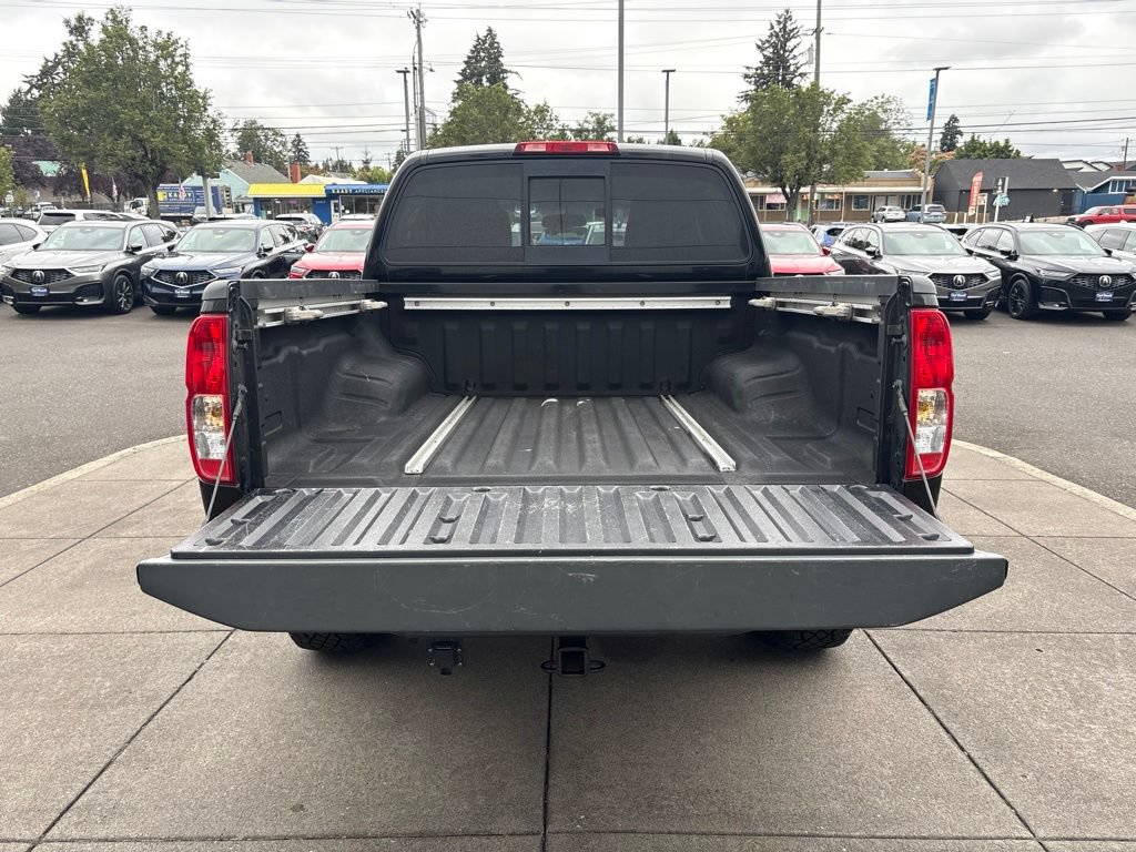 Used 2018 Nissan Frontier PRO-4X AWD/4WD image 8