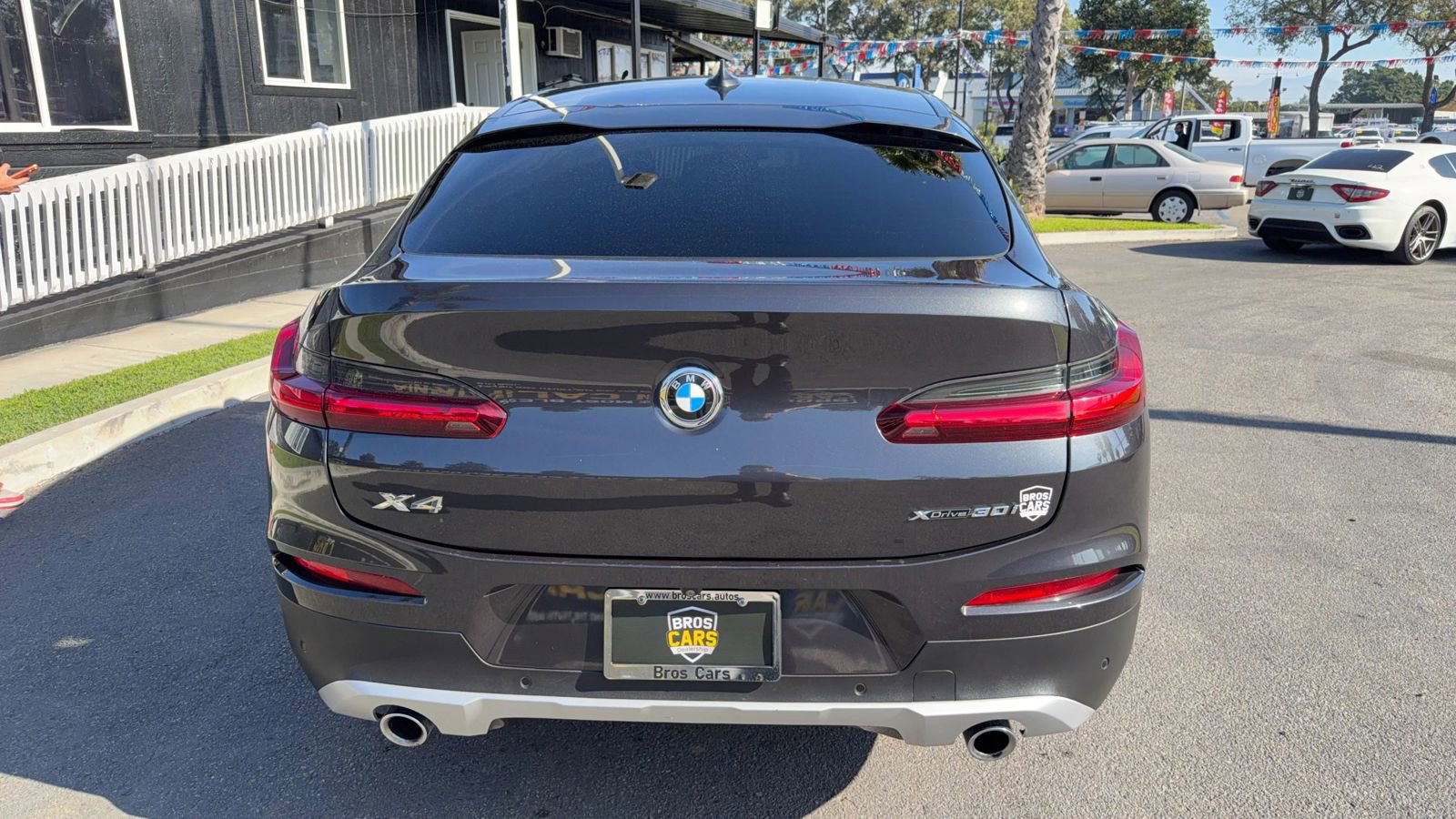 Used 2020 BMW X4 xDrive30i w/ Convenience Package image 6