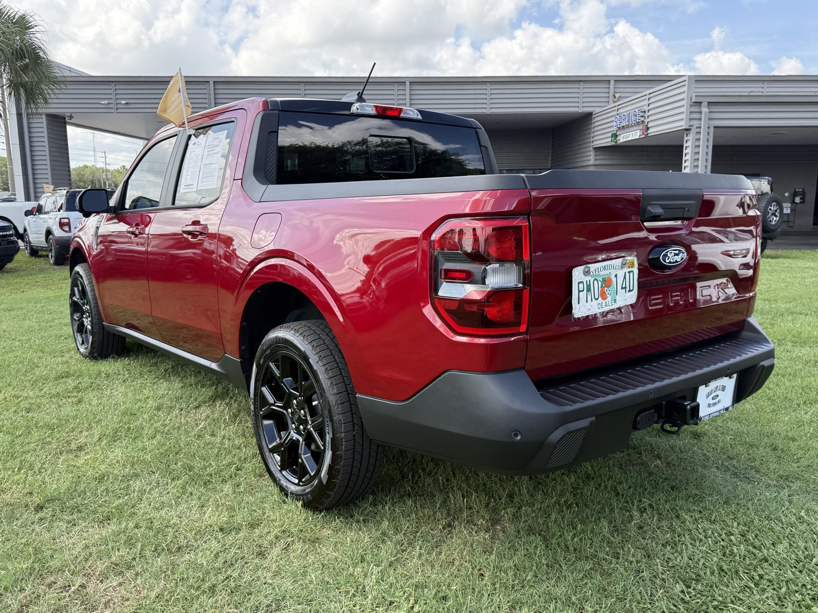 Certified 2026 Ford Maverick Lariat w/ Black Appearance Package AWD/4WD image 6