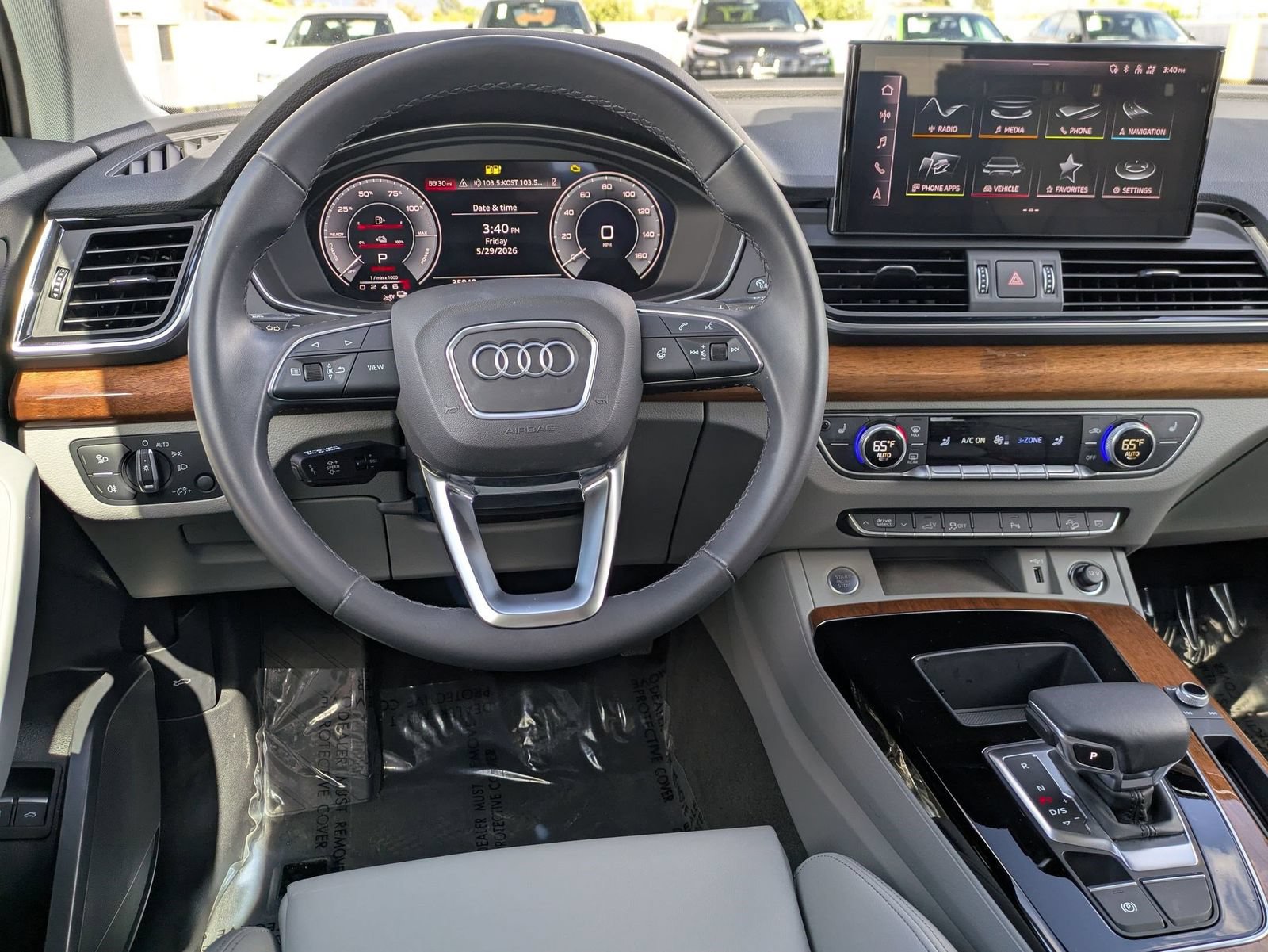 Used 2023 Audi Q5 e Premium w/ Convenience Package AWD/4WD image 8
