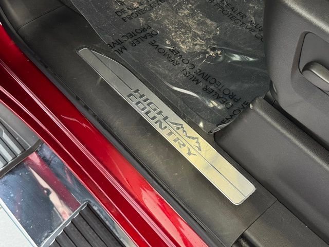 Used 2025 Chevrolet Silverado 1500 High Country w/ Z71 Off-Road Package image 10