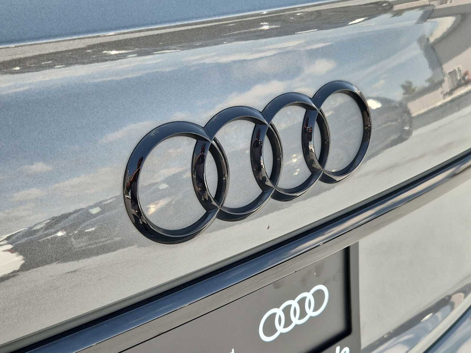 Certified 2023 Audi SQ5 Premium Plus w/ Premium Plus Package image 10