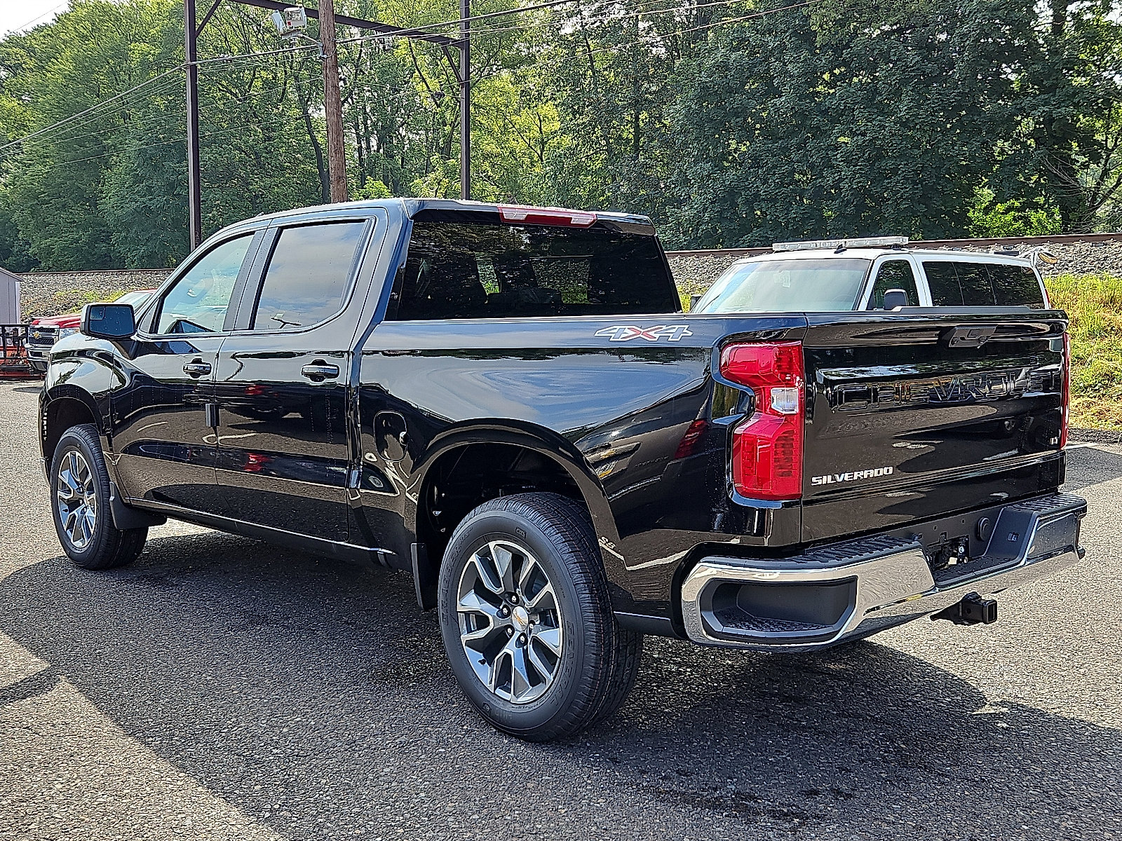 New 2026 Chevrolet Silverado 1500 LT image 3