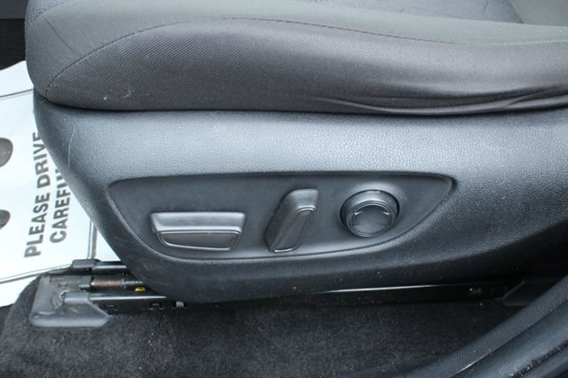 Used 2022 Toyota RAV4 XLE FWD image 13