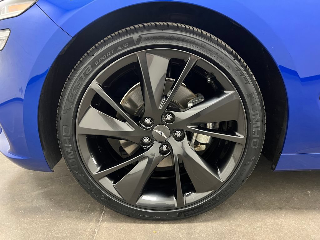 Used 2023 Genesis G70 2.0T w/ Sport Prestige Package RWD image 30