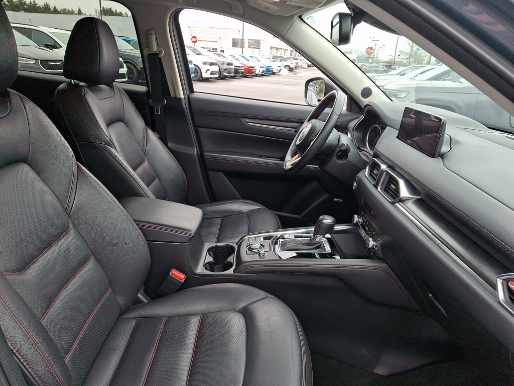 Used 2024 MAZDA CX-5 Carbon Edition image 12