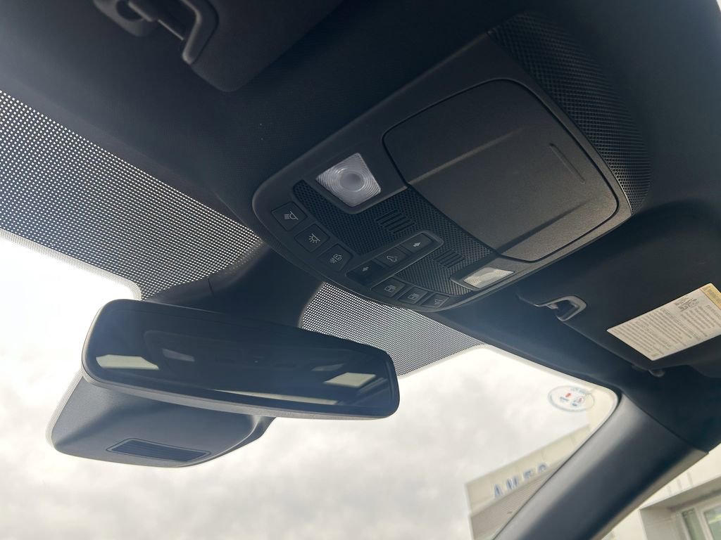 Certified 2023 Ford Edge ST-Line image 23